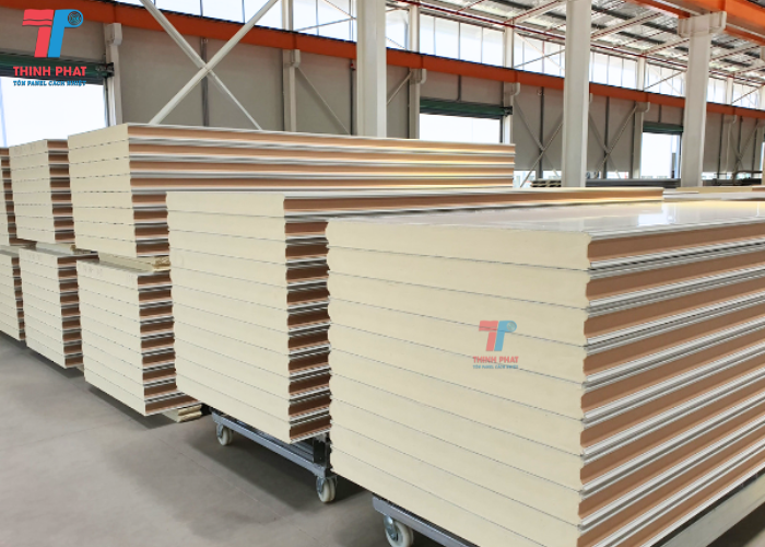 giá panel tháng 10 5
