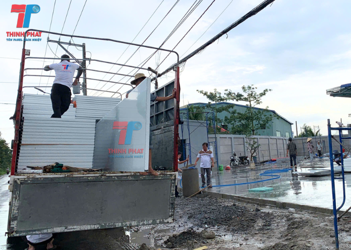 giá tấm panel cách nhiệt 5cm 7