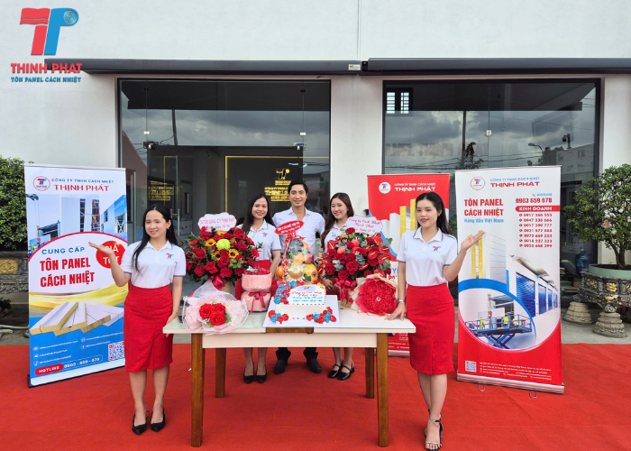 ngày phụ nữ Việt Nam 12