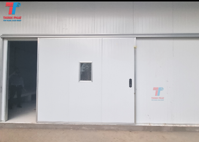 cửa panel chống cháy 2