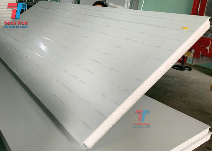gía tấm panel EPS tháng 11 3
