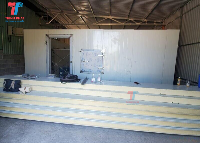 vách panel kho lạnh 4