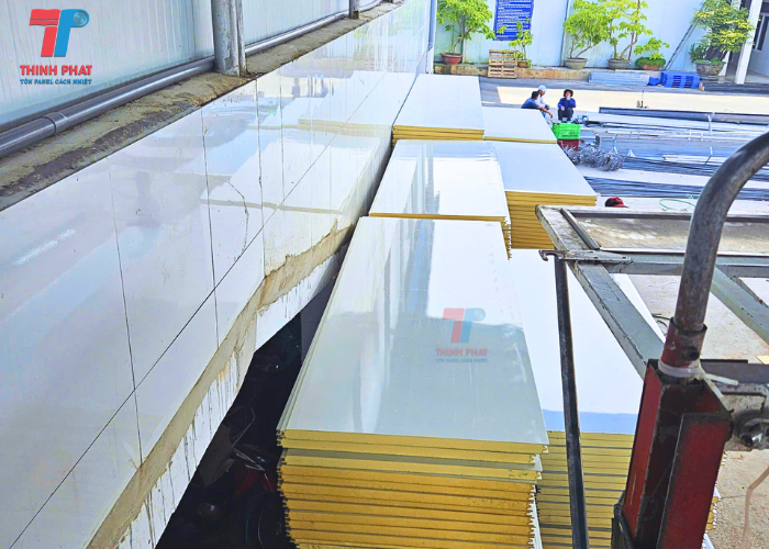 vách panel kho lạnh 6