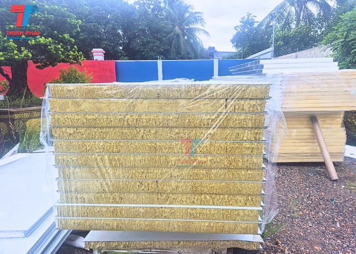 vách panel Rockwool 2