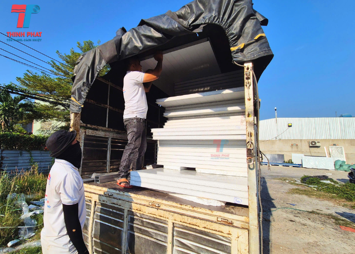 giá panel hiện tại 8