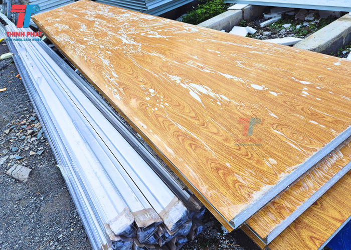 giá tấm panel EPS tháng 12 4