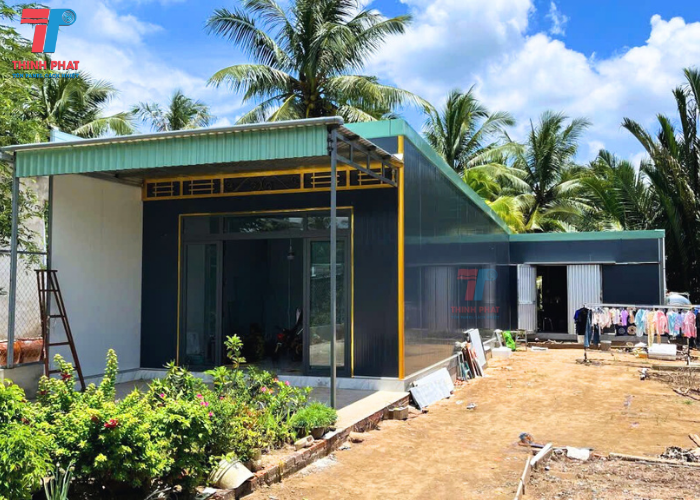 nhà panel cấp 4 1