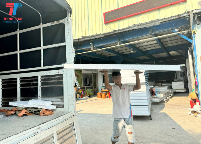 giá panel EPS 50mm 6