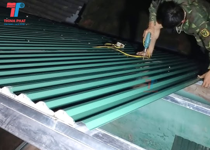 báo giá tôn PU 3 lớp 5