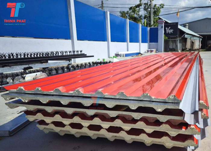 báo giá tôn PU 3 lớp 6