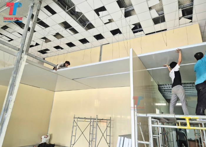 tấm panel làm nhà tiền chế 4