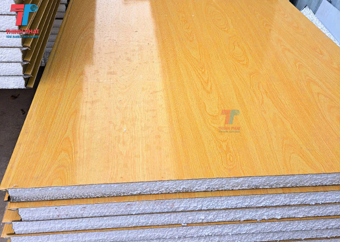 trần panel giả gỗ 3