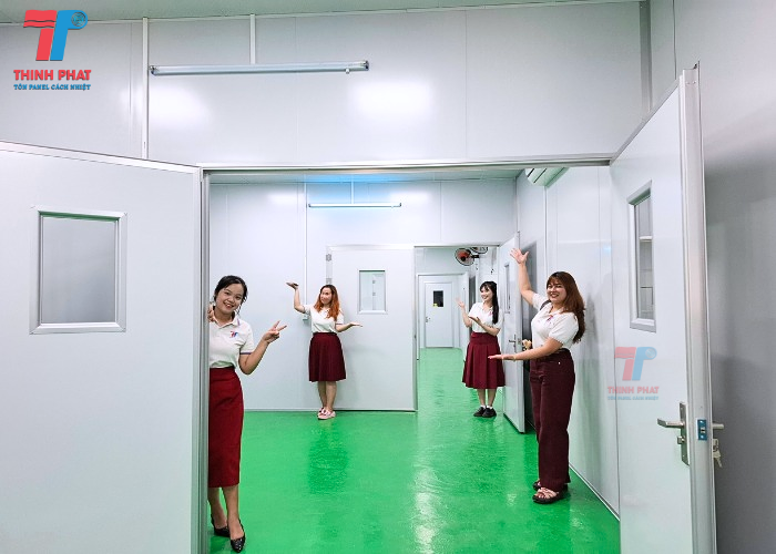 panel phòng sạch 1