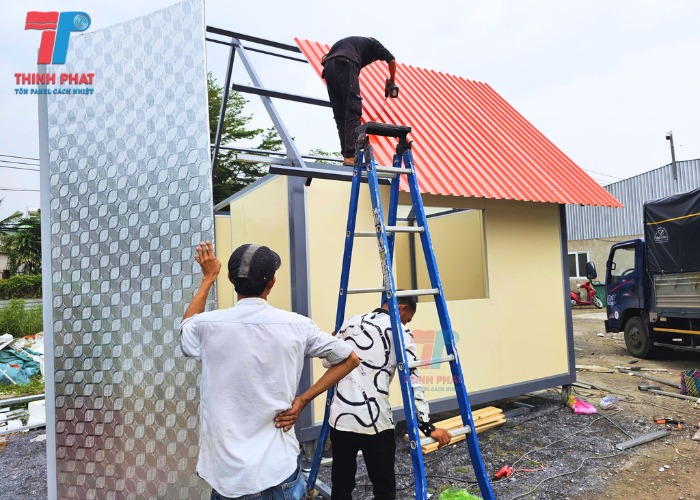 Lắp ghép tấm panel cần những phụ kiện gì?