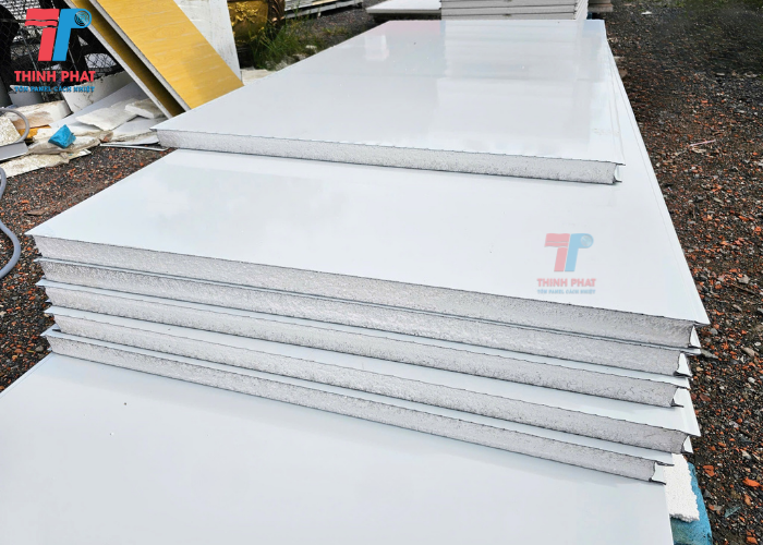 tấm panel EPS làm trần 3