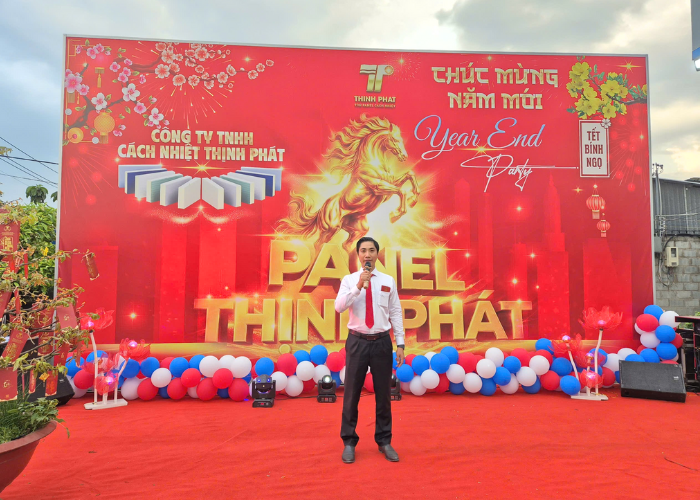 tiệc tất niên cuối năm 5