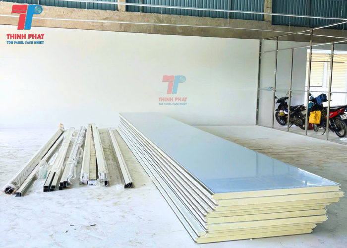 kích thước tấm panel PU 2