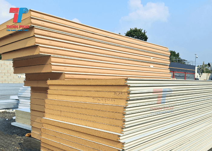 kích thước tấm panel PU 7