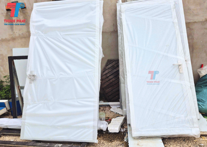 giá cửa panel 1 cánh 1