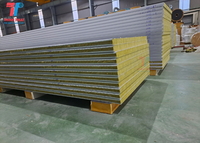 giá tấm panel Rockwool tháng 4 4