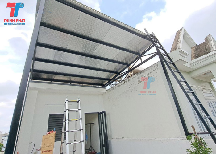 giá tôn PU tháng 4 5