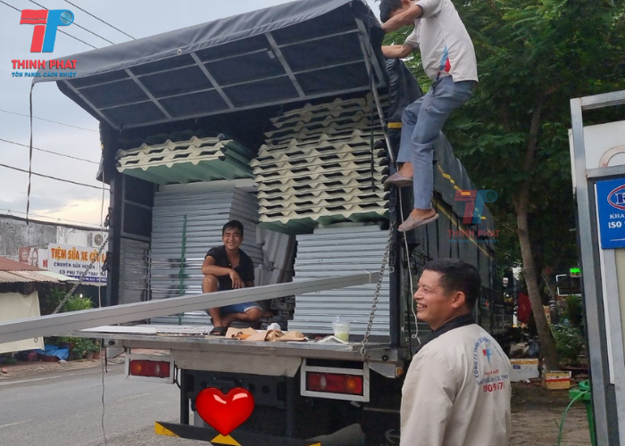 tôn cách nhiệt giá bao nhiêu tiền 6