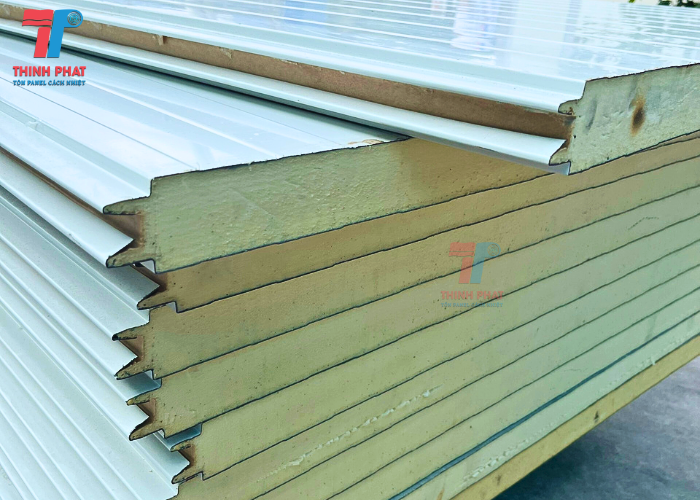 nên dùng panel EPS hay PU 2