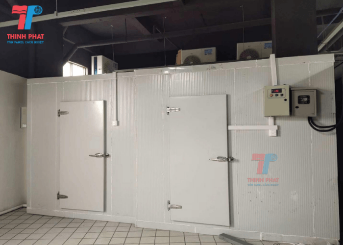panel làm kho lạnh 2