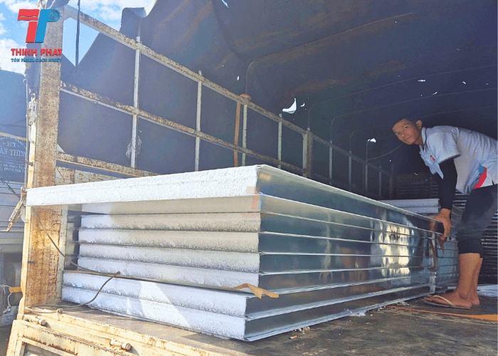 Tấm panel EPS dày 100mm 4