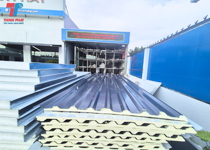 tôn cách nhiệt quán cà phê 7