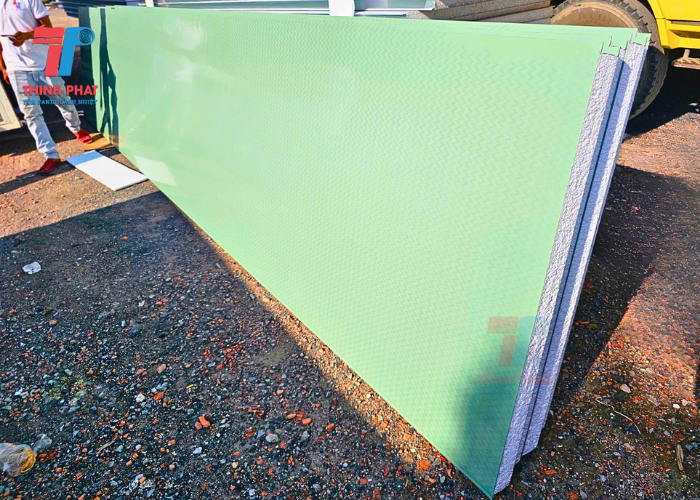 chiều dài tấm panel eps màu xanh ngọc cắt theo yêu cầu