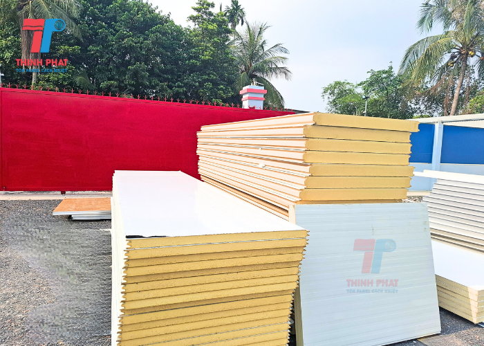 quy cách tấm panel PU