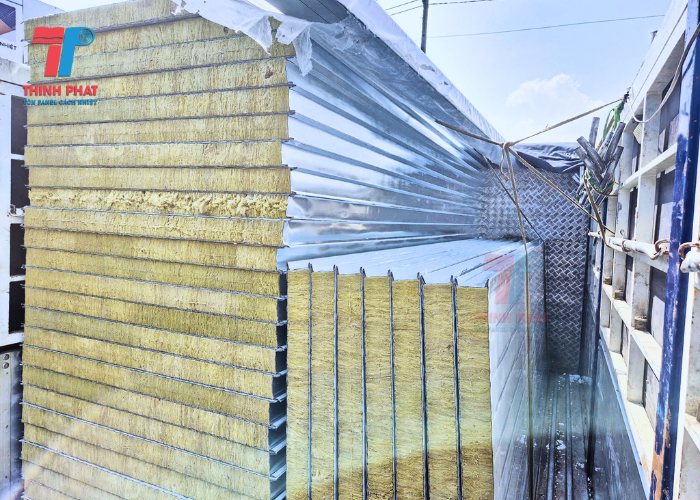 tôn panel Rockwool