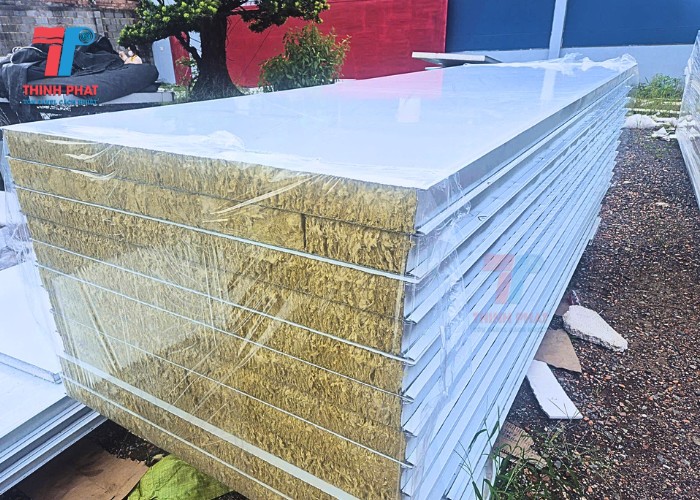 tôn panel Rockwool