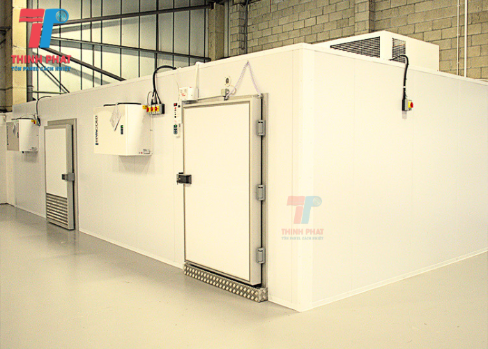 vỏ kho lạnh panel PU cách nhiệt