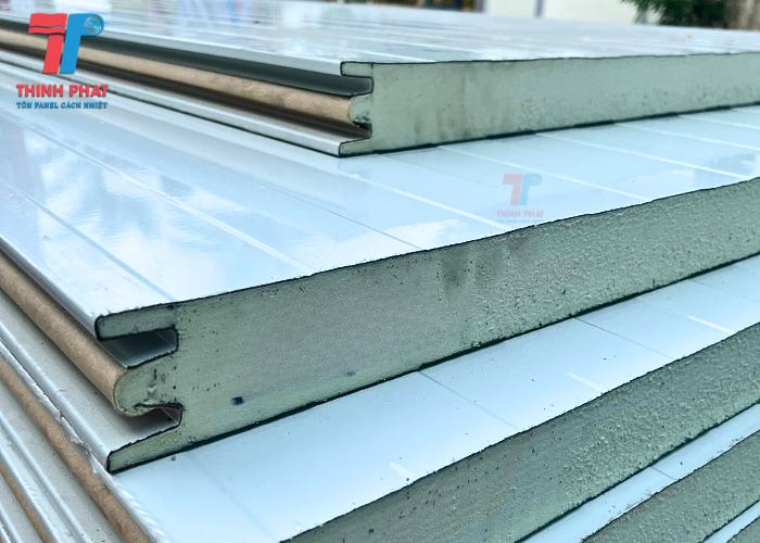 tấm tôn xốp panel PU cao cấp