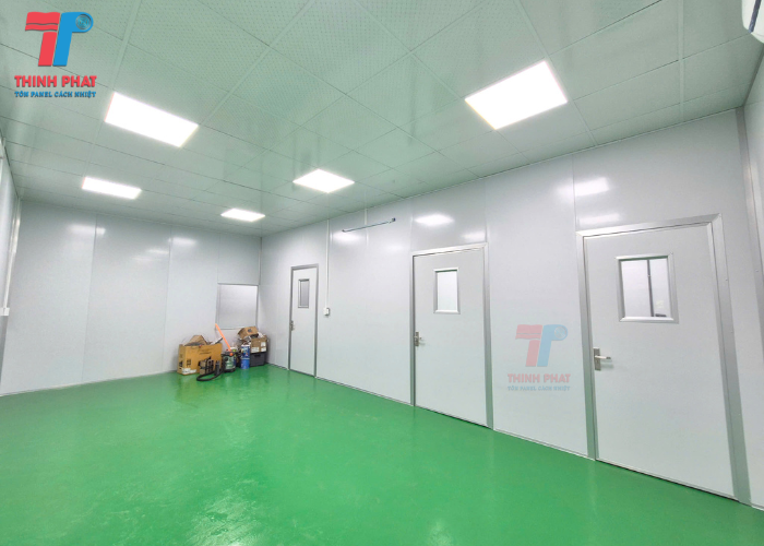vách phòng sạch panel sản xuất bánh kẹo thực phẩm