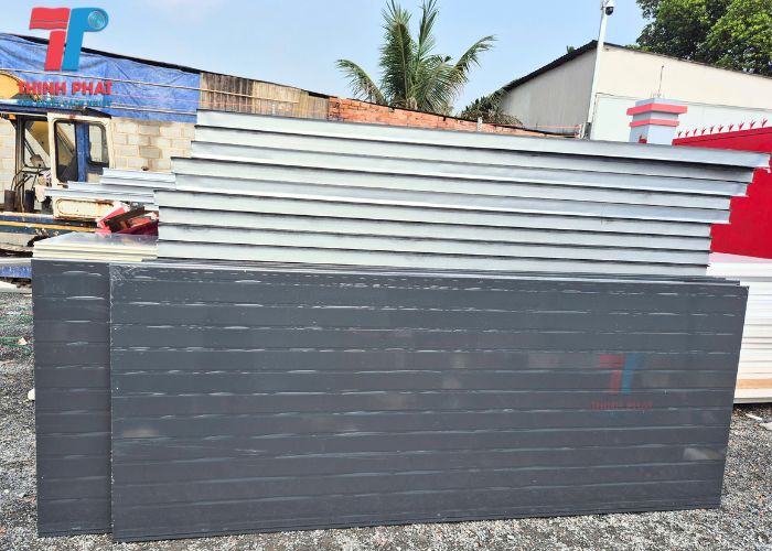 tấm panel eps màu xám lông chuột bề mặt cán gân mờ