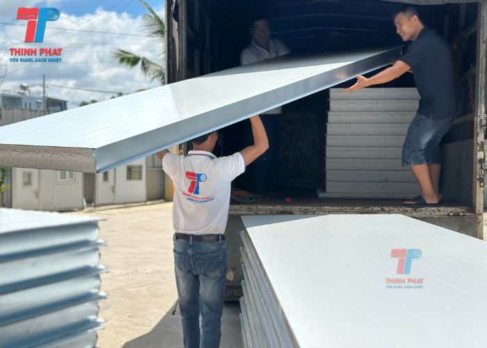mua tấm panel tại kho panel giá sỉ giao hàng toàn quốc