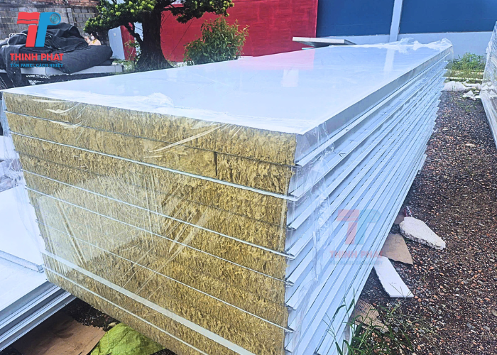 đơn hàng panel rockwool Thịnh Phát