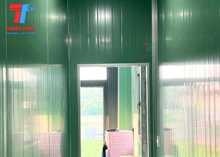 nhà lắp ghép panel tại Hóc Môn màu xanh ngọc