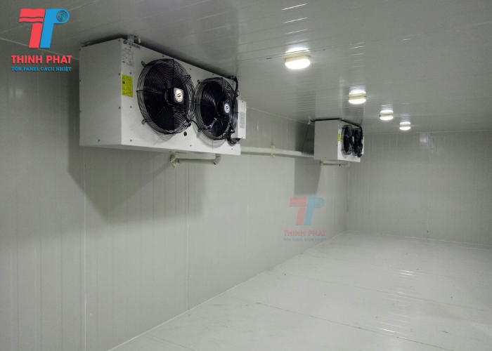 vỏ kho lạnh panel thi công nhanh, cách nhiệt tốt