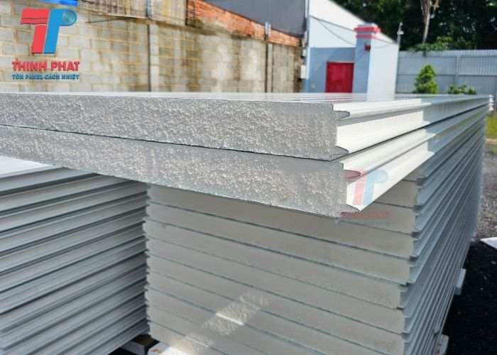 cấu tạo tấm cách nhiệt pu